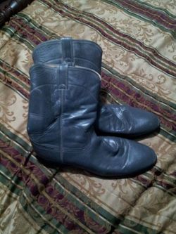 Justin style grey boots size 12B