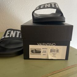 Valentino Slides