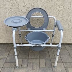 Medline 3-in-1 Steel Adjustable Bedside Commode Chair