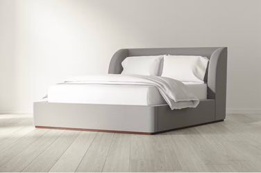 Brand New California King Saatva Lyon Luxury King Bed Frame Pewter Linen