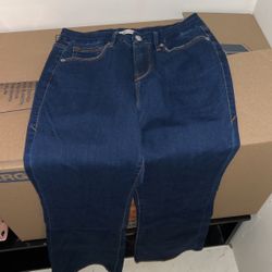 Good American Jeans And Shorts New