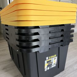 5 Used Greenmade 27-Gallon Storage Bins w/ Lids  