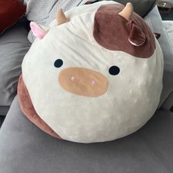 Squishmallow Giant Cow
