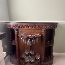 Vintage solid wood wine bar
