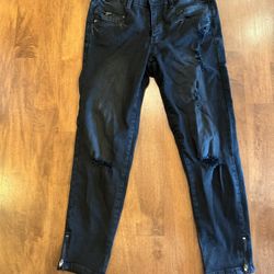 Woman’s Kancan High Waisted Distressed Jeans Shipping Available 