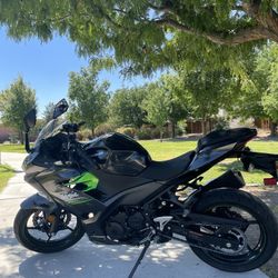 2023 NINJA 400