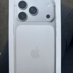 iPhone 17 Pro READ DESCRIPTION BEFORE