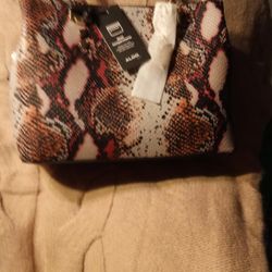 Brand New Tag Is Still On It Beautiful Animal Print Tote