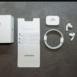 Apple Airpods Pro  (2nd Generation) 