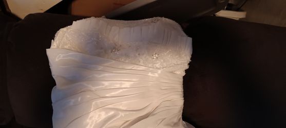 Size 14 Wedding Dress Thumbnail