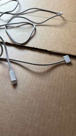 MacBook charger 6ft