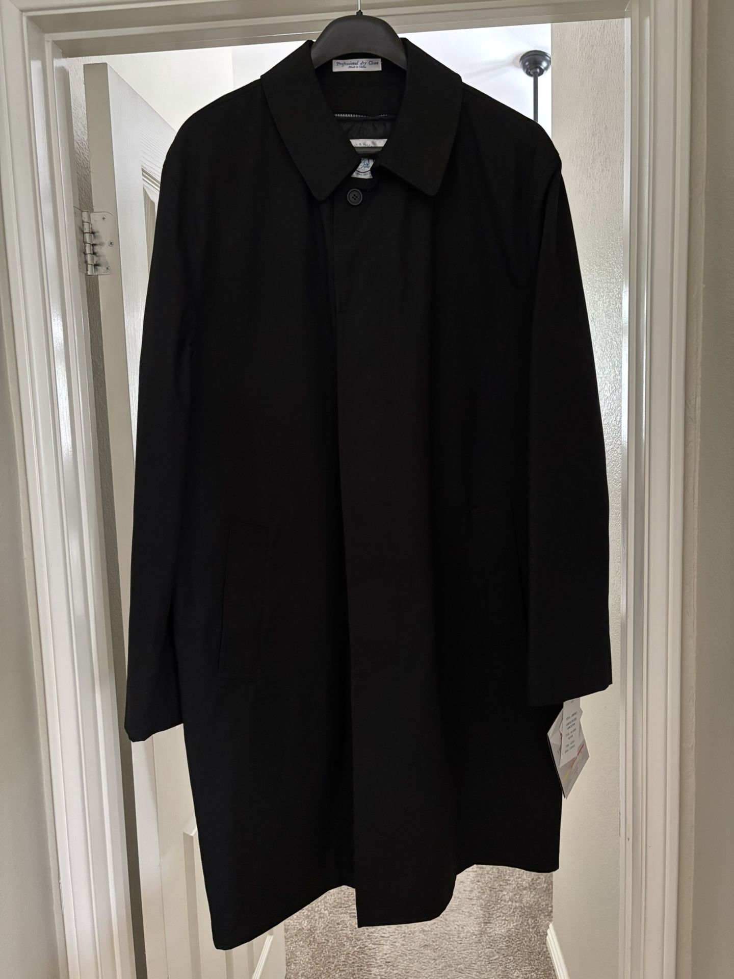Men’s Overcoat Size 44 Long Black Never Worn