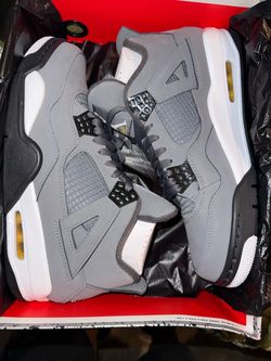 Air Jordan 4 Cool Grey Sneakers