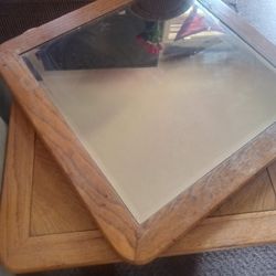 Glass Coffee Table Good Condition $15.00