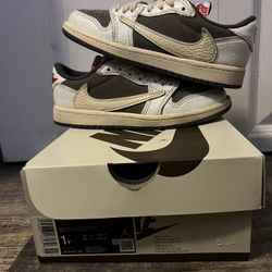 Jordan 1 Low SP (PS)