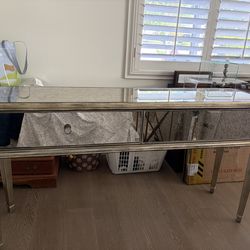 Gorgeous antiqued mirror Ethan Allen console table