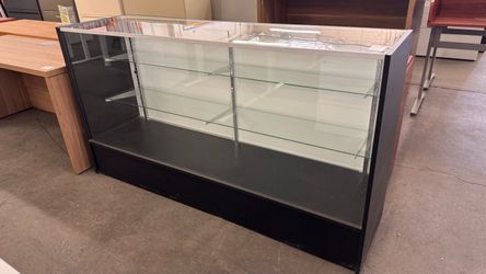 Glass Display Case 70″W