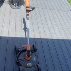 🌿 BLACK+DECKER LST220 3-in-1 Lawn Mower / Trimmer / Edger – Used