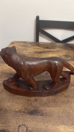 Hand-Carved Wooden Lion/Panther  Figurine – African Art Style