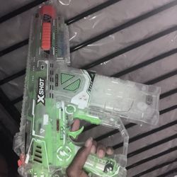 Selling Xshot Gel Blaster 