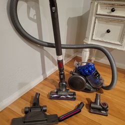 Dyson Compact Small size DC26 Multifloor Bagless  Vacuum With Attachments 