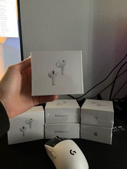 Apple AirPods Pro 3 – Sealed in Box