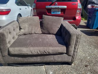 Loveseat