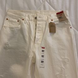 New Levi’s White Jeans Premium Quality Women’s Size 31/30