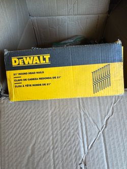 DeWalt 21° Round Head Framing Nails