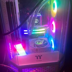 Republic Of Game!!🔥📸Top Edition PC Still Brand New!!🔥🔥📸