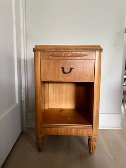Genuine Fashion Flow Vintage 1930-40s Art Deco Nightstand