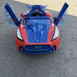 Spider-Man Super Car 6 Volt with Lights and Sounds, by Dynacraft