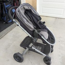 Graco Pivot Stroller 