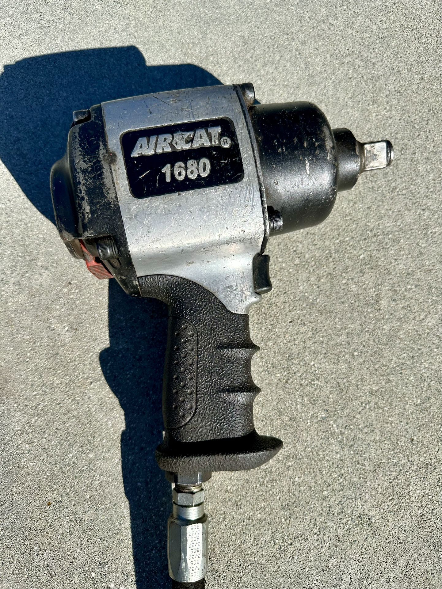 AirCat 1680 Pneumatic Impact Wrench