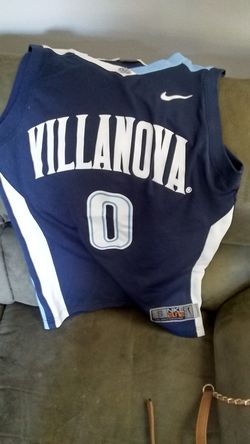 Villanova basket ball shirt brand new will take 30.00 smoke free home never worn won't last Marc madness is here get your jersey right here Nike