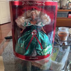 1995 Edition Happy Holidays Barbie