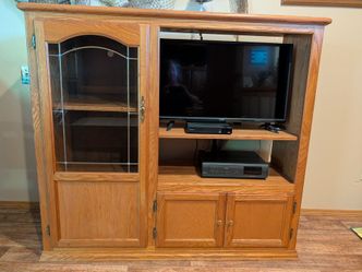 Oak TV entertainment center