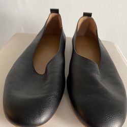 Everlane (The Day Glove) flats 