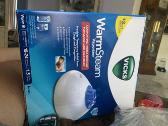 ViCKS Warm steam Vaporizer Used Only A Few Times 