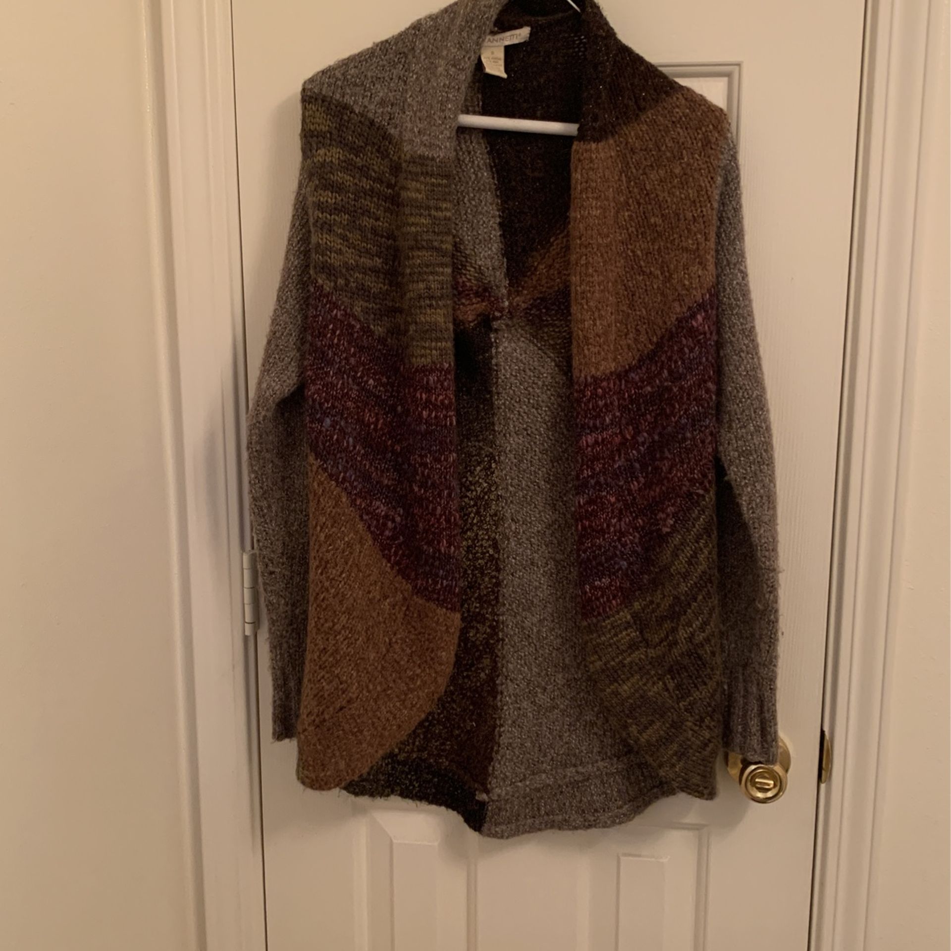 Fall Colors Cardigan For This Coming Season