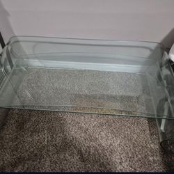 Glass Table/ Meza De Vidrio 