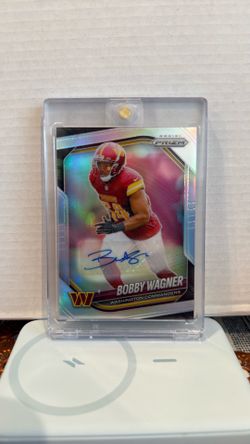 Commanders Bobby Wagner Silver Prizm Auto