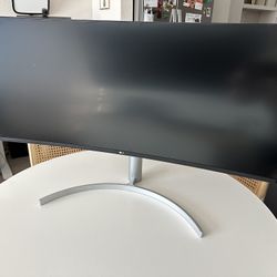 LG UltraWide 38WN95C-W 38" QHD+ IPS LED Curved Monitor
