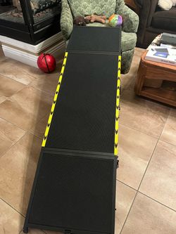 Folding Pet Ramp with Non-Slip Surface