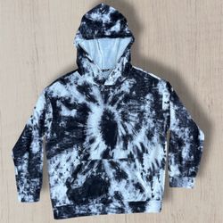 Women’s Tie-Dye Hoodie