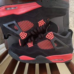 Air Jordan 4 “ Red Thunder”