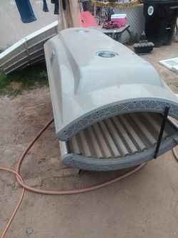 Tanning bed