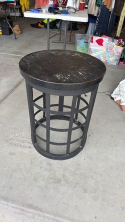 End Table/Bedside Table/Plant Table