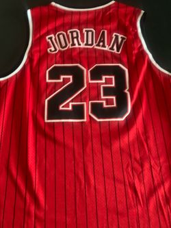 Jordan. Rodman. Pippen. 2x Jerseys. New