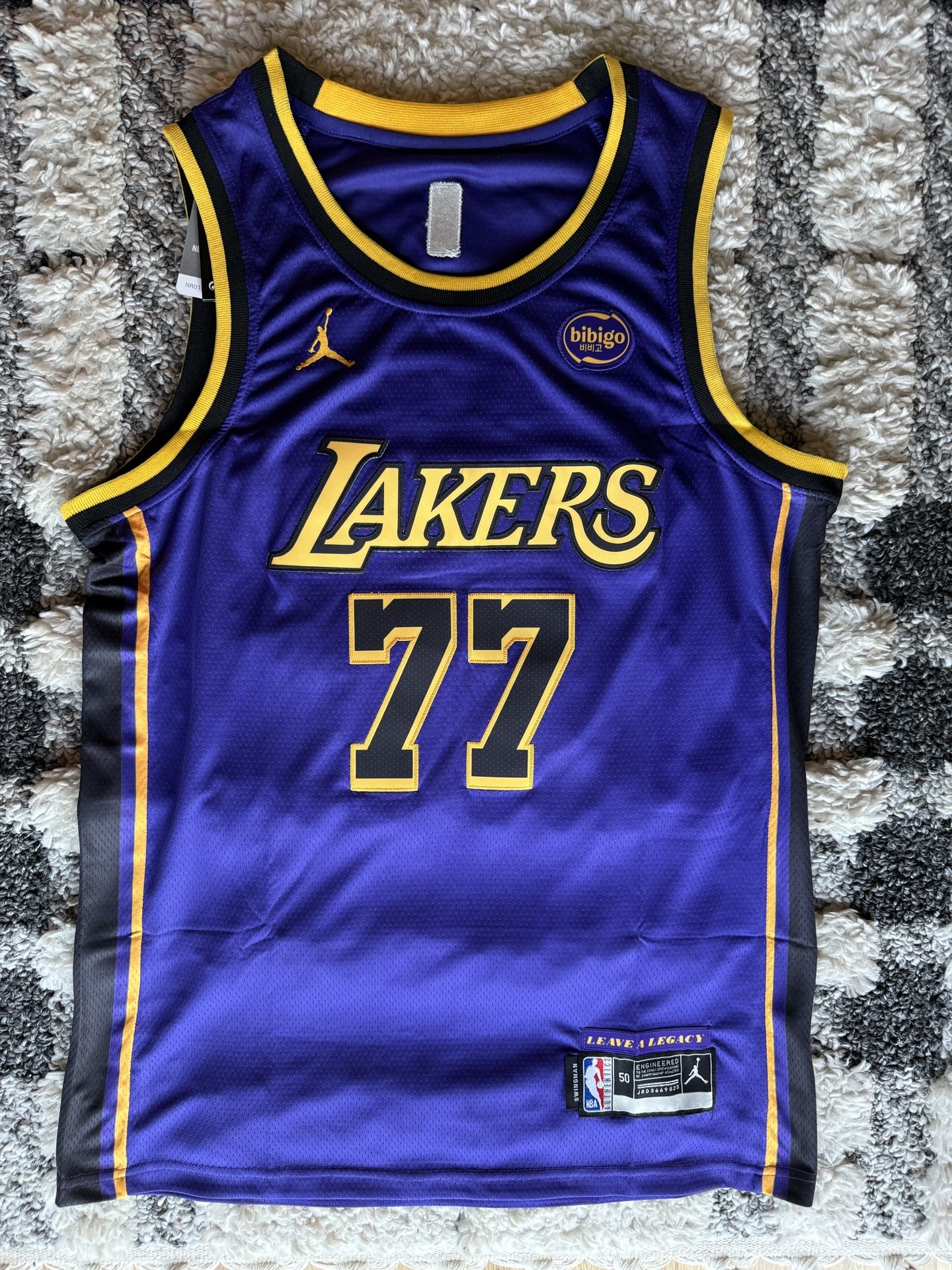 Luka Doncic - Large Jersey - Los Angeles Lakers